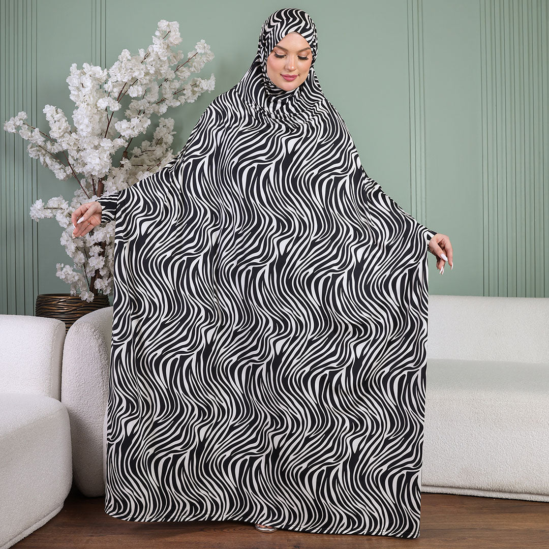 ثوب صلاة چيرسيه كويتي- عملي مع غطاء الرأس